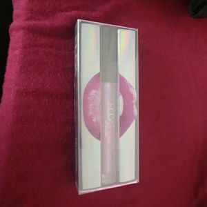 Huda Beauty Lip Strobe Mystical